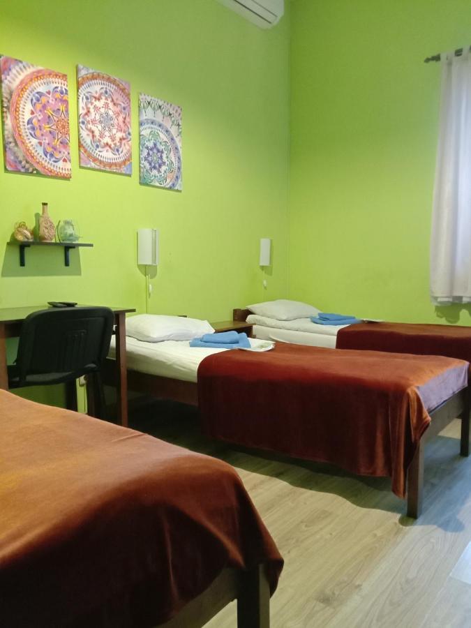 Mini-Hotel Ocean เคียฟ ภายนอก รูปภาพ