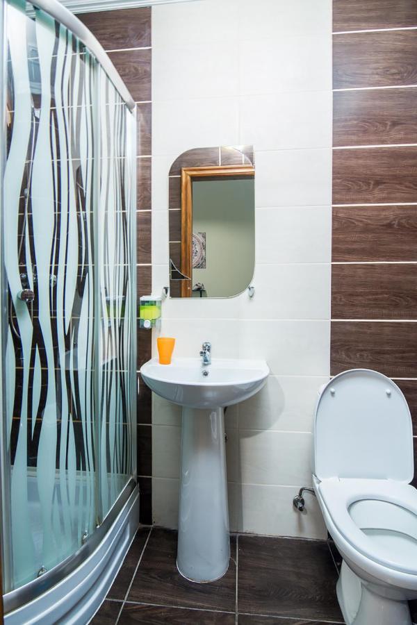 Mini-Hotel Ocean เคียฟ ภายนอก รูปภาพ