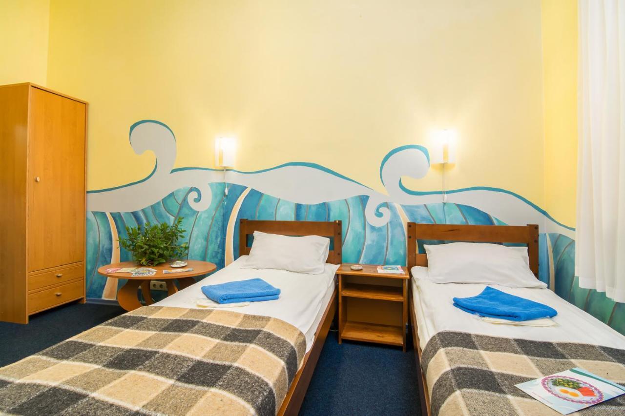 Mini-Hotel Ocean เคียฟ ภายนอก รูปภาพ