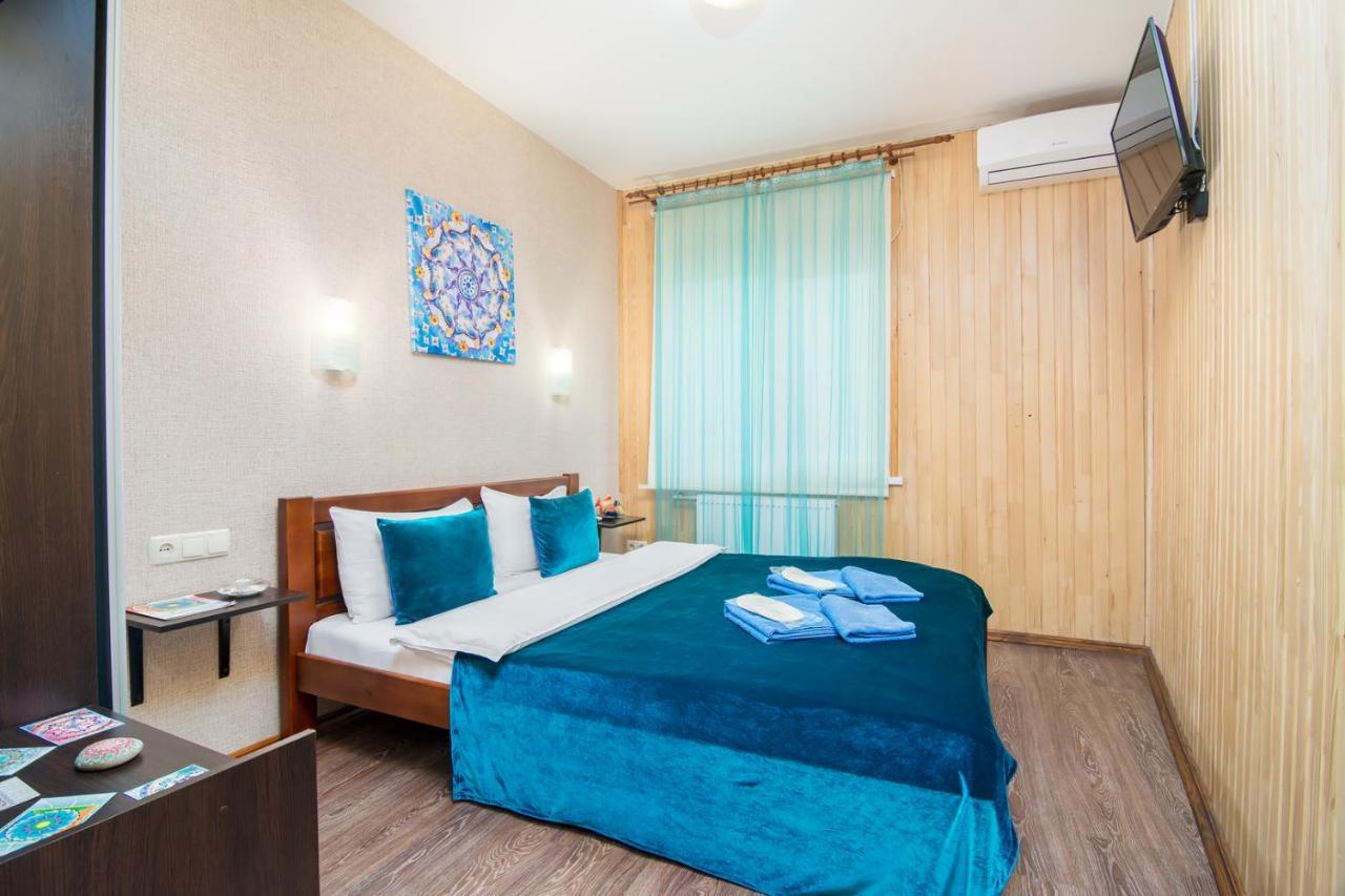 Mini-Hotel Ocean เคียฟ ภายนอก รูปภาพ